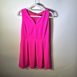 C Luce dress size medium. Waist, 29.5, pit to pit, 17.5, shoulder to bottom, 33.
